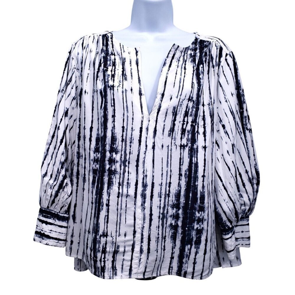 Fifteen Twenty Tie Dye Split Neck Popover Blouse Blue White‎ Beachy Boho Size M
